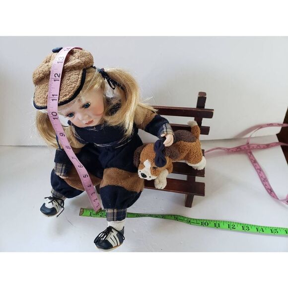 Jamie the Tomboy - Picture 9 of 10